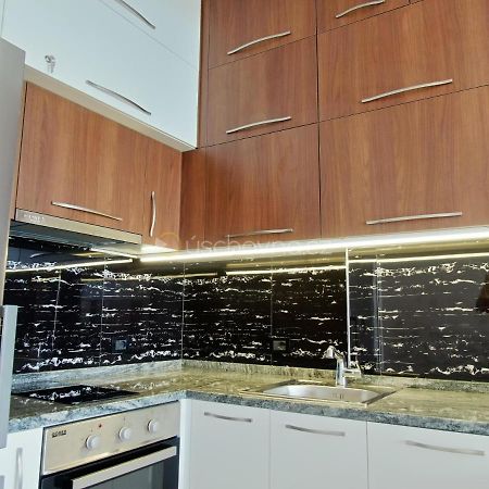Apartment Cinco 33 Kufrujeme.Cz Durres Exterior photo