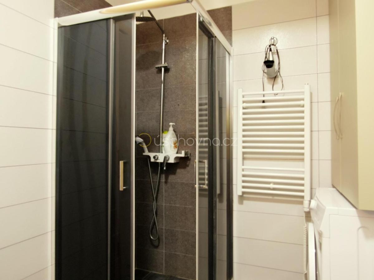 Apartment Cinco 33 Kufrujeme.Cz Durres Exterior photo